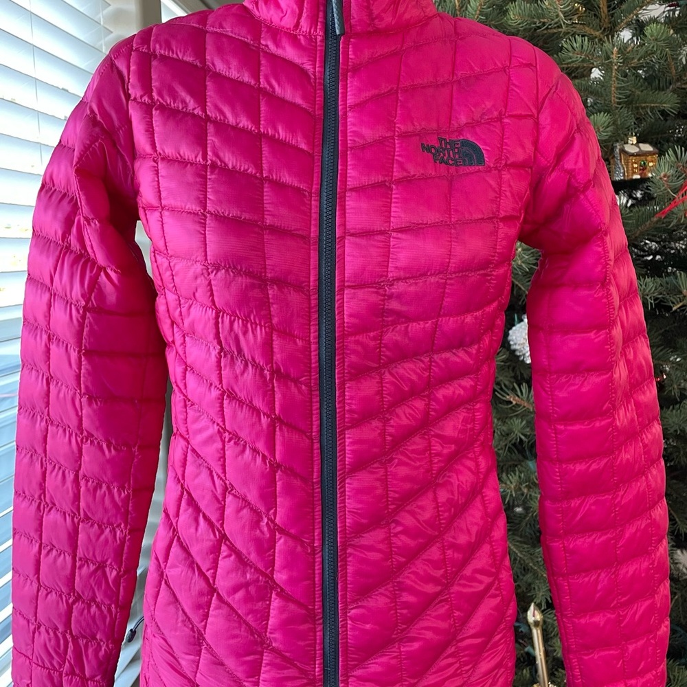 The North Face Thermoball Women's Pink Quilted Jacket